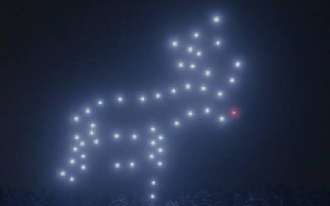 中國(guó)無(wú)人機(jī)大幅度升級(jí)，無(wú)人機(jī)表演持續(xù)成高科技表演亮點(diǎn)
