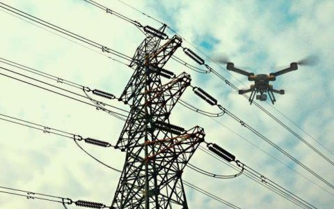 2019-2023年中國無人機(jī)行業(yè)有利因素和不利因素