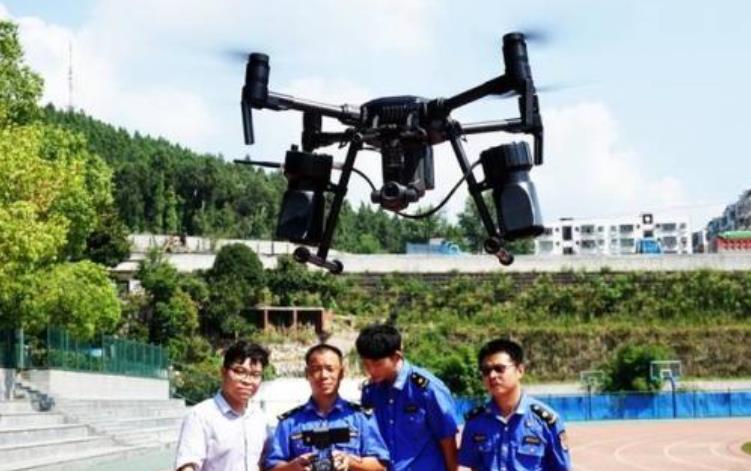 蘇州獅山無人機用于城管小微執(zhí)法插圖1 小微執(zhí)法無人機這種高科技都用上了
