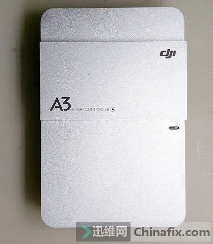 大疆A3飛控拆解圖文教程插圖1 大疆A3飛控 圖2