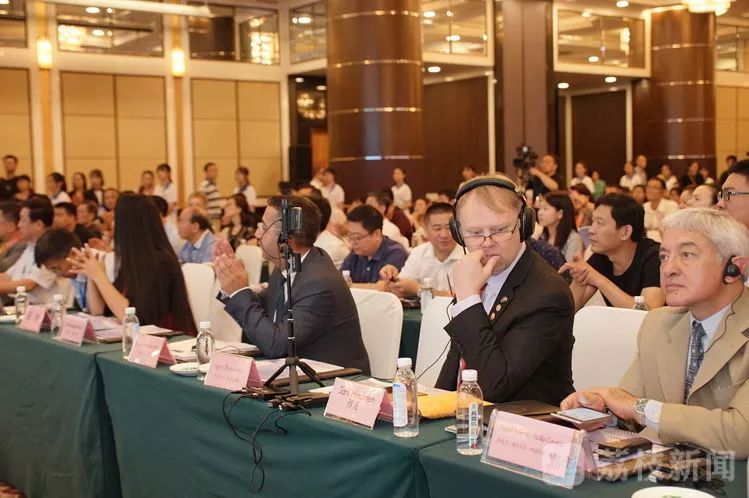 國際無人機競速聯(lián)盟落戶無錫插圖2 2019物博會系列活動——2019國際無人機發(fā)展峰會啟幕