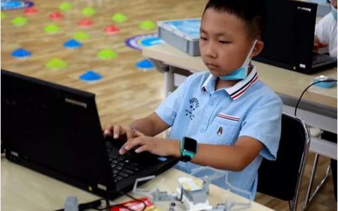 小學(xué)生也能輕松學(xué)python無人機編程！