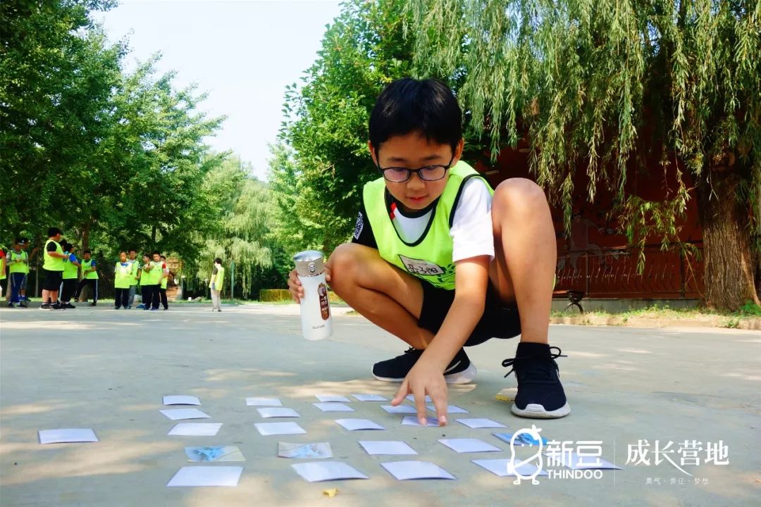 無(wú)人機(jī)冬夏令營(yíng)-《飛行工程師》無(wú)人機(jī)冬夏令營(yíng)3日營(yíng)方案插圖3 飛機(jī)對(duì)對(duì)碰