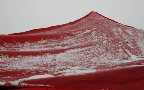 烏魯木齊無人機人工用于人工降雪作業(yè)！
