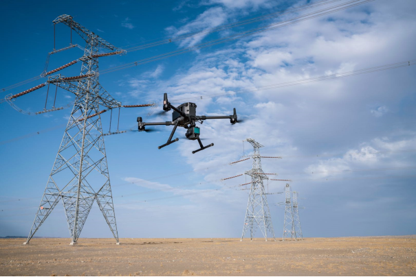 大疆發(fā)布測繪雙負(fù)載:DJI L1 激光雷達(dá)與 DJI P1 全畫幅相機(jī)插圖1 大疆發(fā)布測繪雙負(fù)載:DJI L1 激光雷達(dá)與 DJI P1 全畫幅相機(jī)