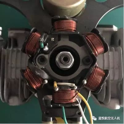 “無人直升機(jī)”的秘密——?jiǎng)恿ζ?title=“無人直升機(jī)”的秘密——?jiǎng)恿ζ鍒D1