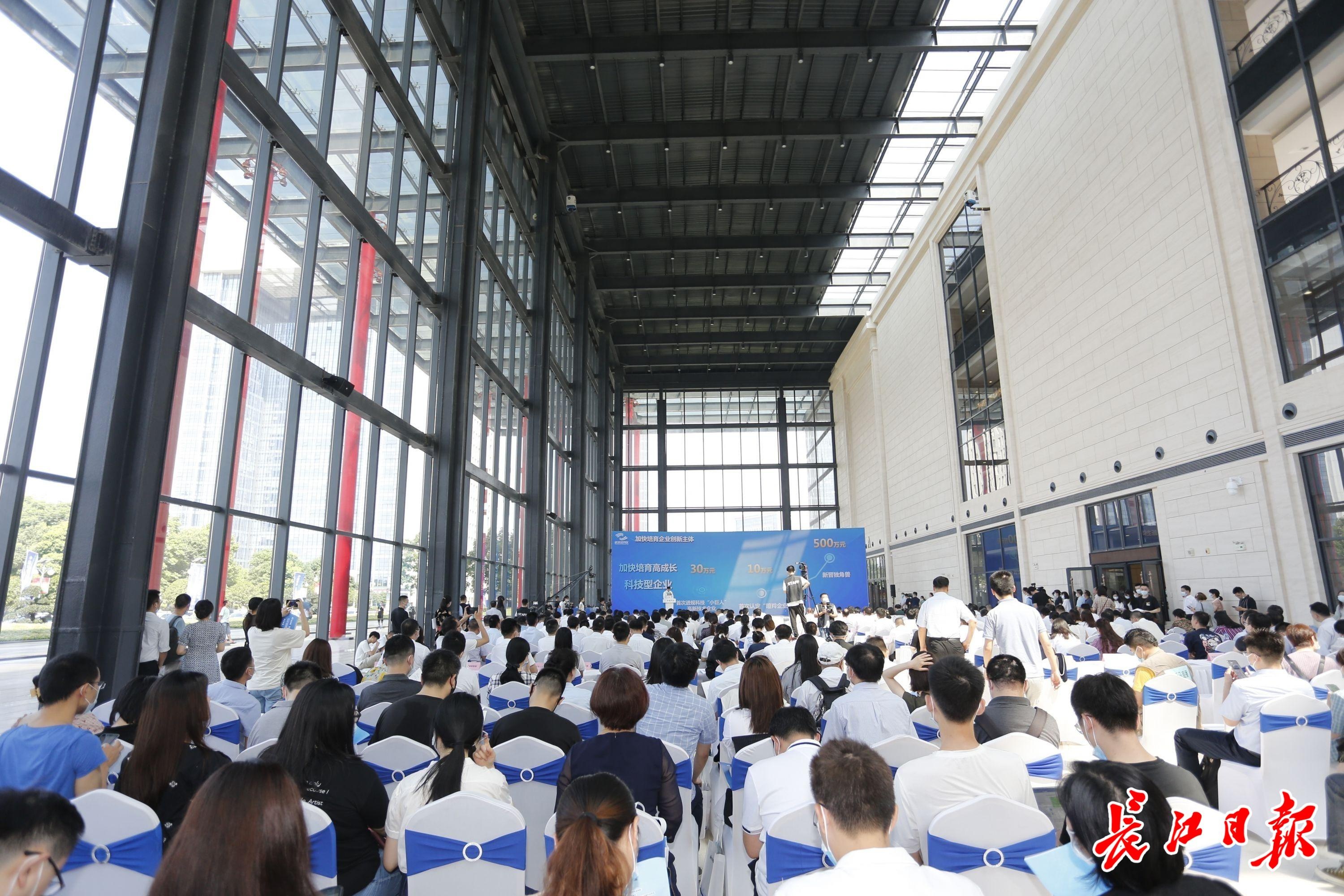 武漢氫燃料電池催化劑取得突破，領先國際水平