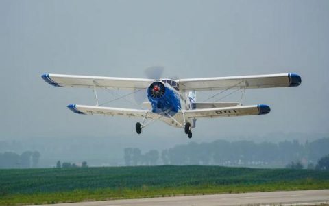 中航工業(yè)運(yùn)五通用無人機(jī)（有效載荷高、機(jī)艙空間容積大）