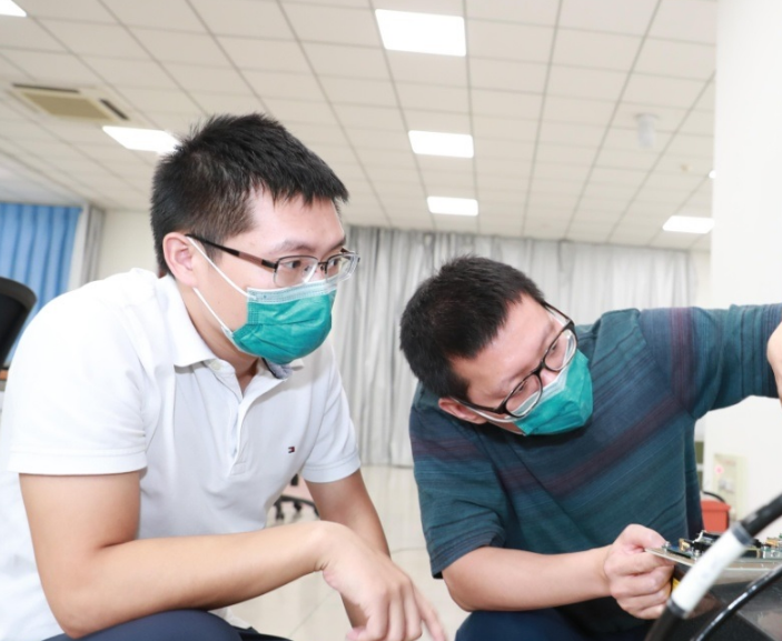 科研人員工資有多高？航天某院員工曬出工資，網(wǎng)友：我沒看錯吧