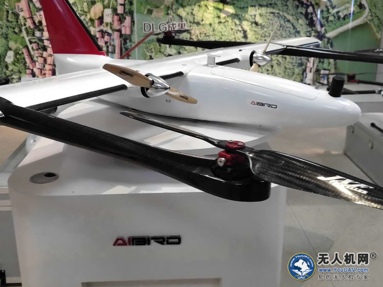 武漢智能鳥無人機(jī)有限公司(湖北省的重點(diǎn)無人機(jī)企業(yè))插圖2 無人機(jī)網(wǎng)武漢行——走進(jìn)武漢智能鳥無人機(jī)有限公司
