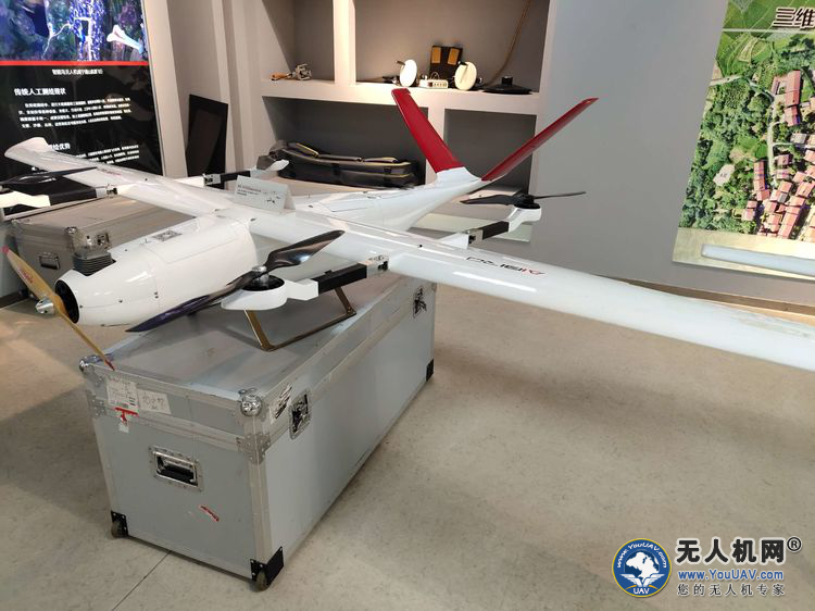 武漢智能鳥無人機(jī)有限公司(湖北省的重點(diǎn)無人機(jī)企業(yè))插圖3 無人機(jī)網(wǎng)武漢行——走進(jìn)武漢智能鳥無人機(jī)有限公司