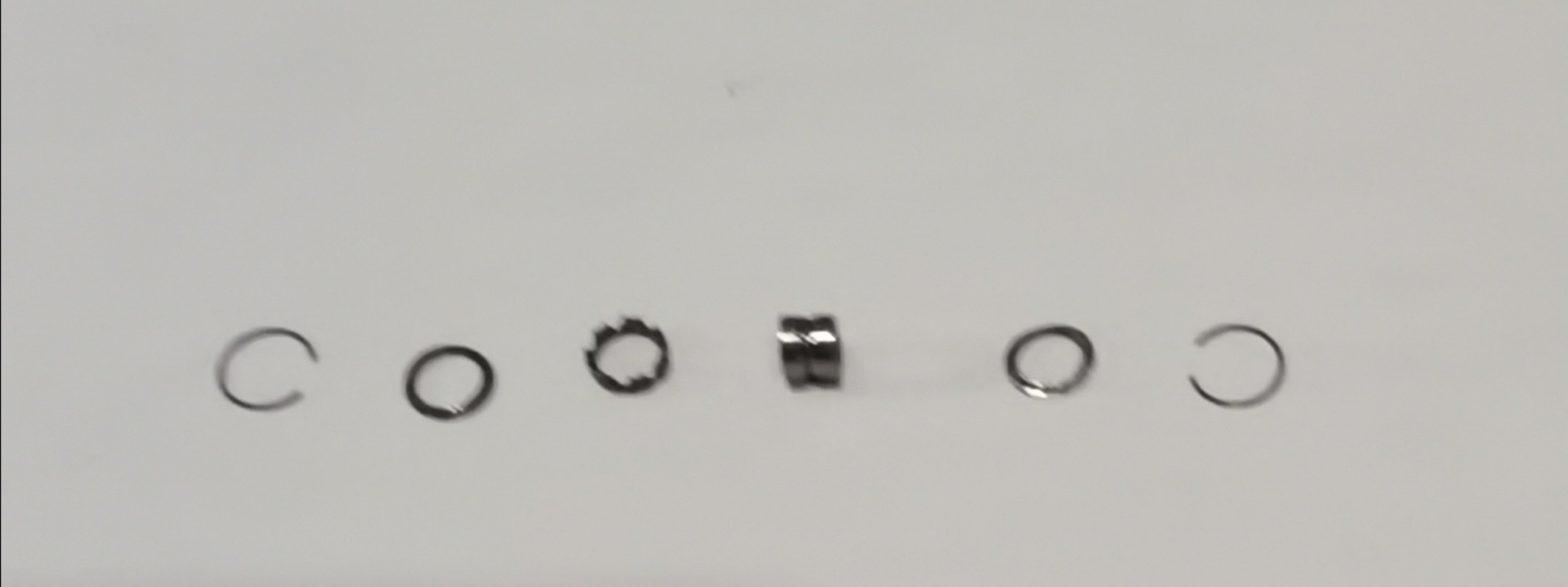 無人機(jī)電機(jī)轉(zhuǎn)動(dòng)異常(無刷外轉(zhuǎn)子電機(jī)拆解教程)插圖4 無人機(jī)電機(jī)轉(zhuǎn)動(dòng)異常(無刷外轉(zhuǎn)子電機(jī)拆解教程)