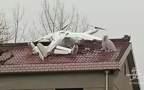 航空公司回應大型無人機墜落民房、大疆新產(chǎn)品完成FCC備案