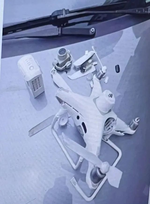 汽車碾壓無人機(jī)怎么判(交警給出了這樣的回答)插圖 圖片