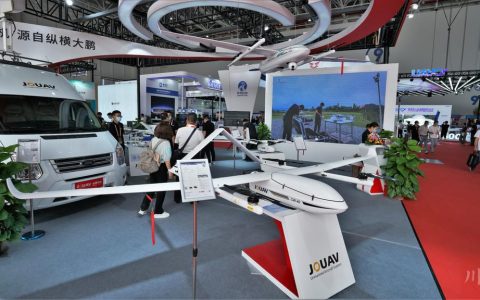 縱橫CW-15 CW-40無人機(jī)性能（大載荷、長(zhǎng)航時(shí)、長(zhǎng)鏈路）