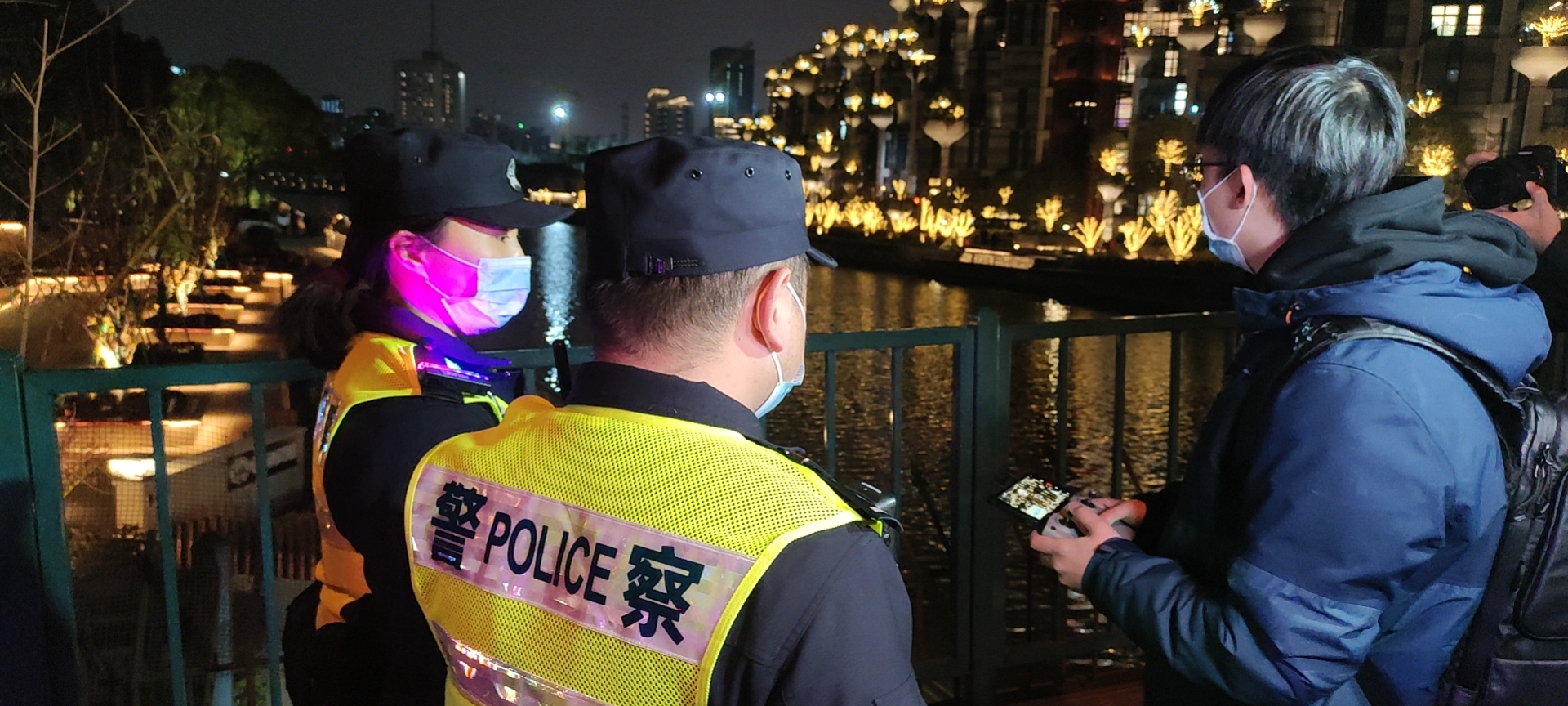 無人機扎堆天安千樹擾民？警方：需實名登記報備飛行計劃