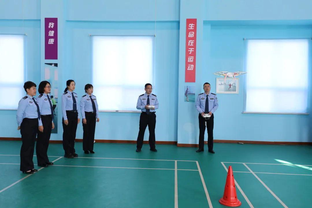 以考促學(xué)驗(yàn)成效 | 伊春市檢察機(jī)關(guān)無人機(jī)駕駛資質(zhì)培訓(xùn)班圓滿結(jié)業(yè)插圖1 以考促學(xué)驗(yàn)成效 | 伊春市檢察機(jī)關(guān)無人機(jī)駕駛資質(zhì)培訓(xùn)班圓滿結(jié)業(yè)