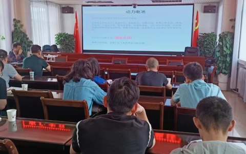 2023平?jīng)鰺o人機操作技術培訓